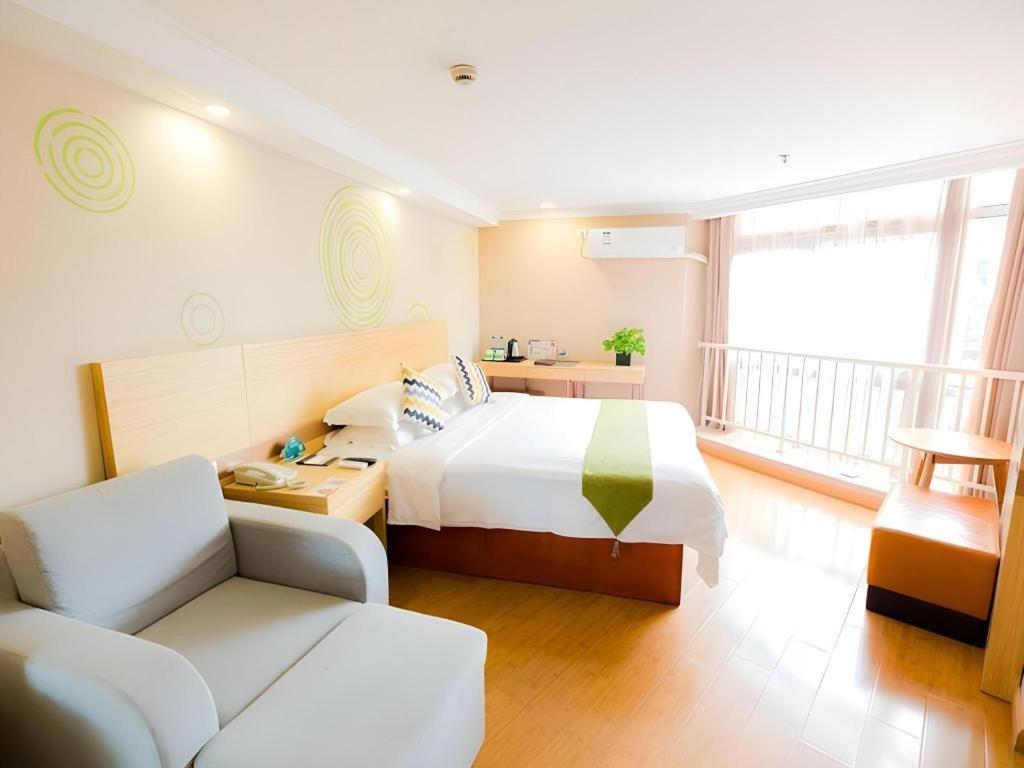 Greentree Inn Shanghai Guangxin Road Tongji Hospital Express Hotel Exterior photo