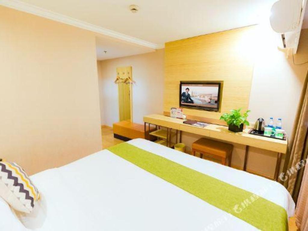 Greentree Inn Shanghai Guangxin Road Tongji Hospital Express Hotel Exterior photo
