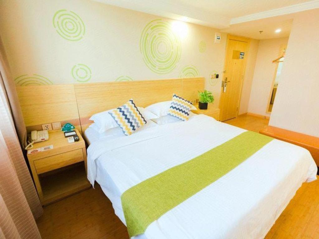 Greentree Inn Shanghai Guangxin Road Tongji Hospital Express Hotel Exterior photo