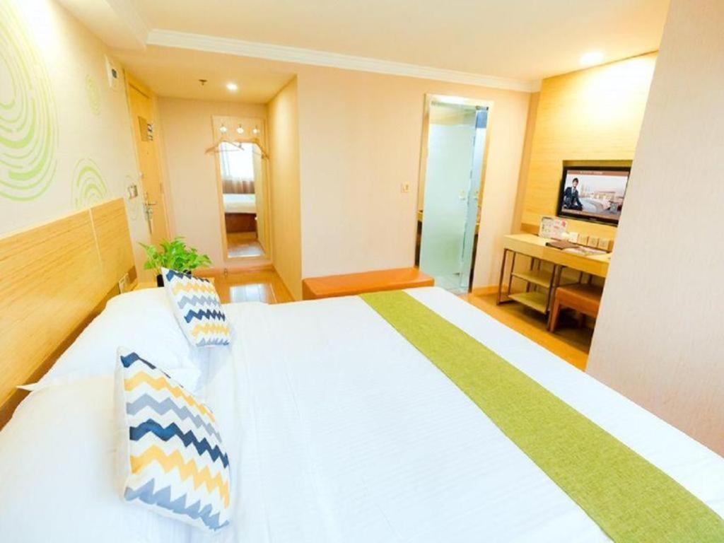 Greentree Inn Shanghai Guangxin Road Tongji Hospital Express Hotel Exterior photo